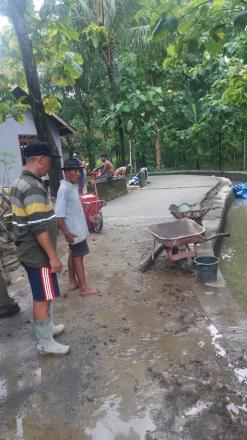 KEGIATAN COR BLOK JALAN DUSUN DUKUH, SELOHARJO