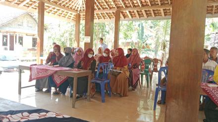 Pelatihan Integrated Farming di Padukuhan Kalipakem Seloharjo Pundong Bantul