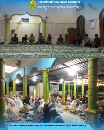 Safari Tarawih Pemerintah Kalurahan Seloharjo Bersama Forkompimkap Kapanewon Pundong